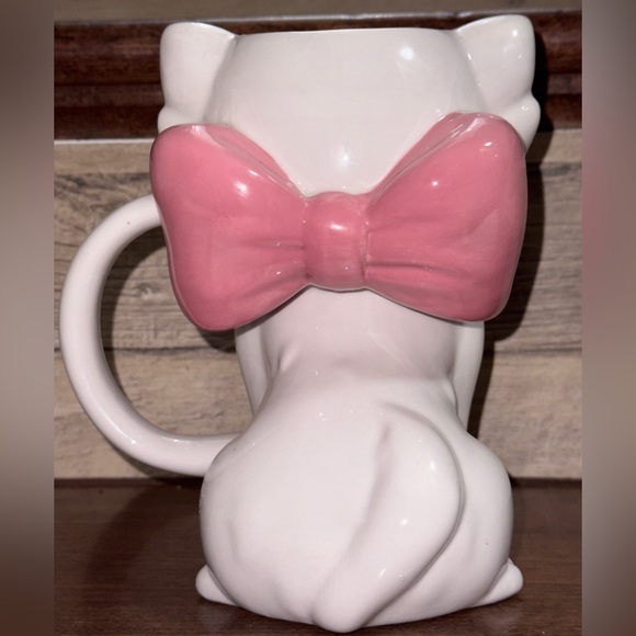 Super Cute Disney Aristocats Marie Full Body Ceramic 3D Sculpted Mug - NEW - Picture 10 of 17